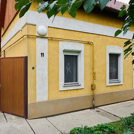 Apartament Koelcsey Vendeghaz Hódmezővásárhely Zewnętrze zdjęcie